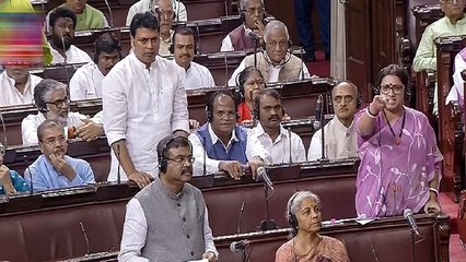 कांग्रेस पर बरसीं स्मृति ईरानी, बोलीं- है हिम्मत तो करिए चर्चा,राहुल गांधी ने मणिपुर को आग में झोंका