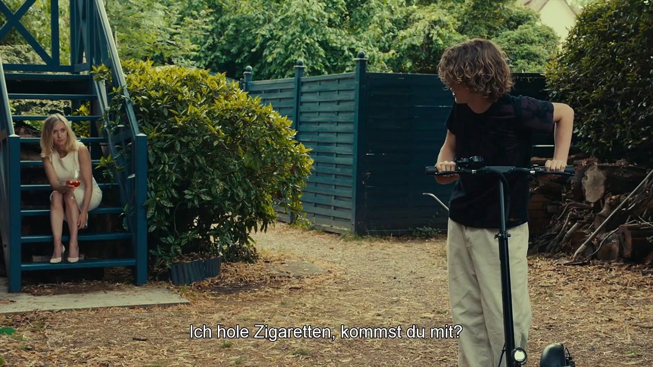 Last Summer Trailer OmdU