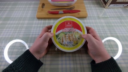 Strange things from across the pond Episode #3 Vifon Phở Gà