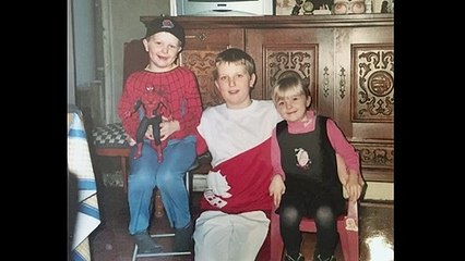 Édouard Louis, ou la transformation Bande-annonce VF (2023) Documentaire