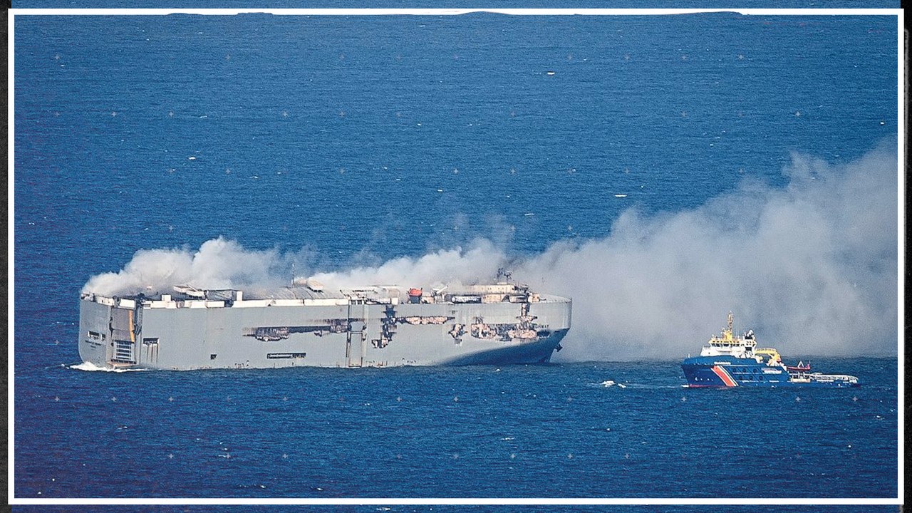 Brennender Frachter in der Nordsee: Sorge vor Umweltkatastrophe
