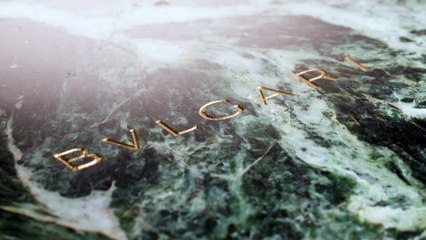 VIDÉO - Bulgari réalise un tout nouvel exploit horloger et introduit sa montre Octo Finissimo en marbre