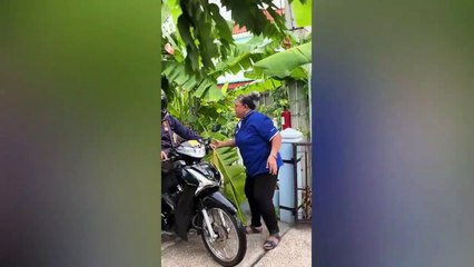 Funny Scare Prank 2023 Jump Scare Funny Compilation