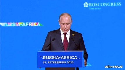 Putin: "Grano gratis a 6 paesi africani nei prossimi 4 mesi"