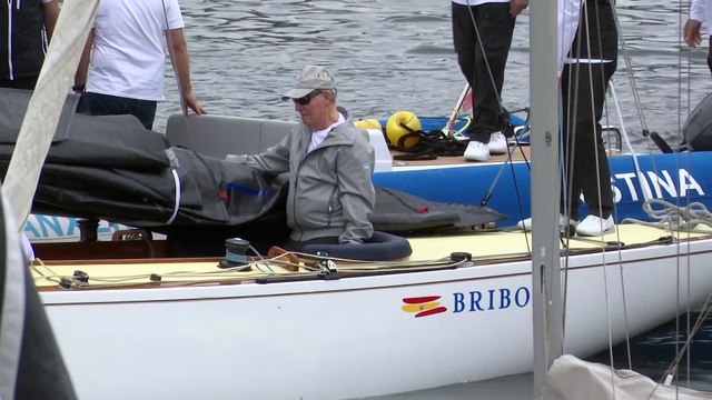 Primera jornada del rey emérito a bordo del Bribón en Sanxenxo