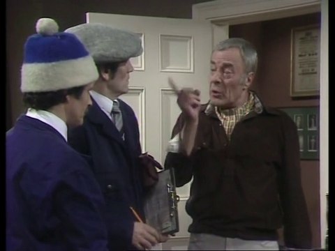 Cannon and Ball (1979) S01E05 - November 9, 1979 - Hugh Paddick