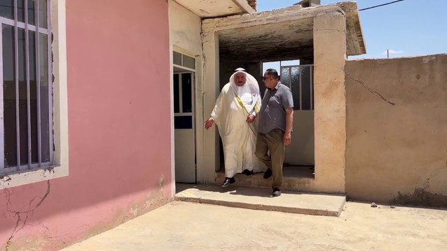 العربية توثق عودة نازح عراقي لمنزله الذي دمره داعش في الموصل