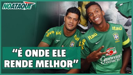 Ex-Atlético, Jô sugere nova função para Hulk com Felipão