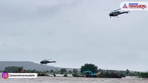 Telangana floods: IAF helicopters rescue 6 people in daring rescue (WATCH)