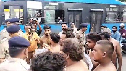 SURAT VIDEO/ मणिपुर की घटना को लेकर अर्धनग्न अवस्था में पहुंचे ज्ञापन देने