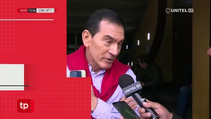 Ladrón abre un automóvil y roba un celular en la zona de La Cuchilla