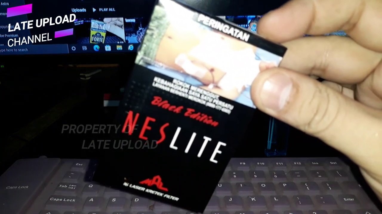 REVIEW : ROKOK NESLITE BLACK EDITION