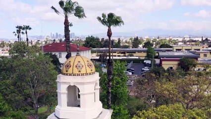 Jury Duty Tráiler VO