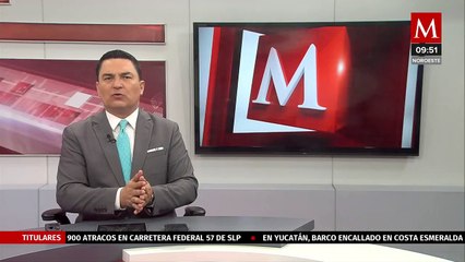 Manifestantes protestan por viviendas dignas, en el Zócalo de la Ciudad de México