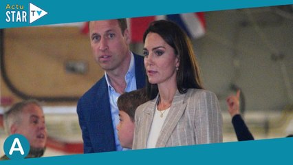 "C'est de la jalousie !" : Kate et William critiqués par le prince Harry, un proche de la couronne s