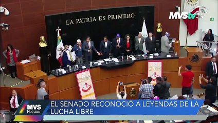 EL SENADO RECONOCIÓ A LEYENDAS DE LA LUCHA LIBRE