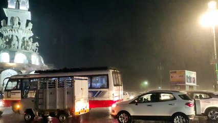 Weather Update : दो घण्टे तक झमाझम बारिश, गर्मी से मिली राहत