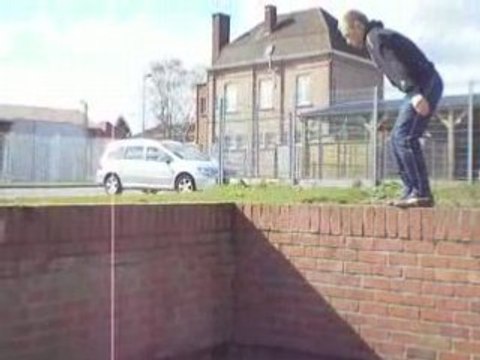 SAUT DE DETENTE DE LULU