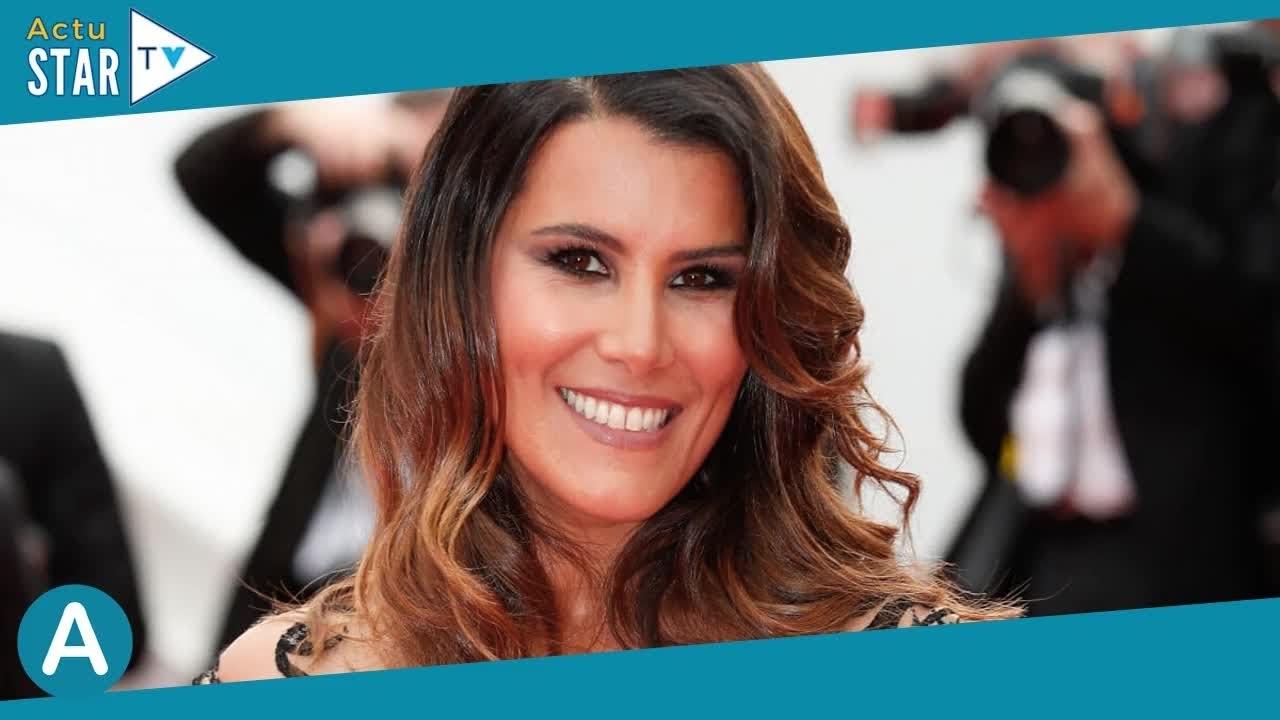 PHOTO Karine Ferri : Quatre mois seulement après la naissance de Sasha, elle affiche sa ligne retrou