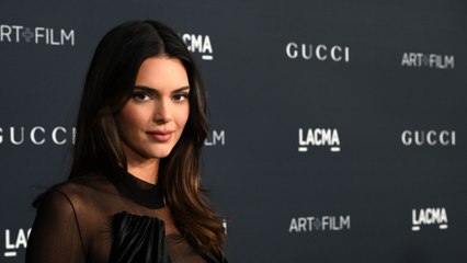 Kendall Jenner Paired Her Tiny String Bikini With This Cool-Girl Essential