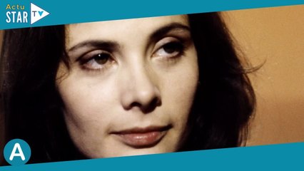 "Son portable dans ses bottines" : Marie Trintignant, une célèbre amie détaille "l'oppression" vécue