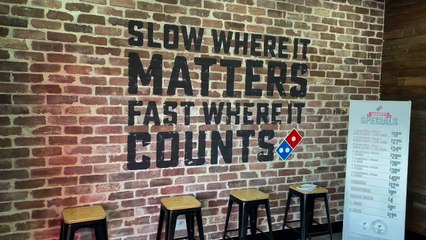 Domino's Kelso reopens after renovations.