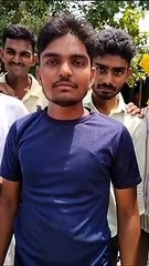 किसी ने जेवर गिरवी रखे तो किसी ने जानवर बेचकर लगाई धान की पौध