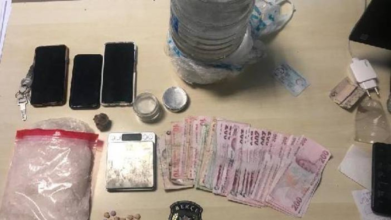 Şişli'de uyuşturucu satıcılarına operasyon: 5 gözaltı