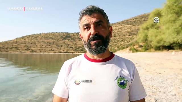 Van Gölü'nün el değmemiş koyları büyüledi!