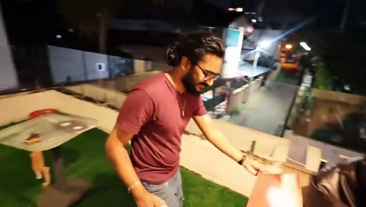എന്റെ Expensive T Shirt  ഇവളെ ഞാൻ കൊല്ലും l UNBOXNGDUDE l