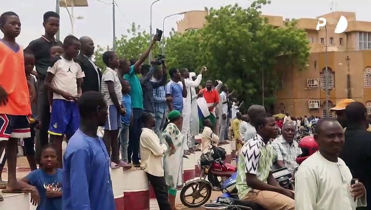 Niger: Protest gegen Frankreich und die Demokratie - für Russland