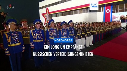 Russlands Verteidigungsminister wohnt Militärparade Nordkoreas bei