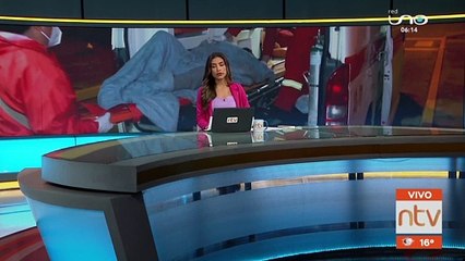 Bomberos peregrinación por atención médica para un hombre