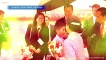 Iriana Jokowi Usap Wajah Anak yang Menyambutnya Saat Hujan di China