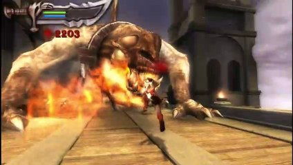 God Of War - Cains Of Olympus - Boss 2 - Giant Lizzard