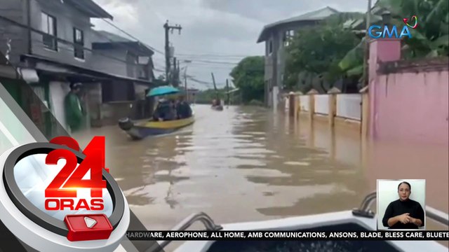 Ilang taga-Bataan, nagbabangka na dahil sa baha; mga lumikas, nakabalik na sa kani-kanilang bahay | 24 Oras