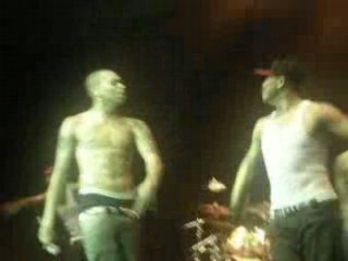 Chris brown - Kiss kiss