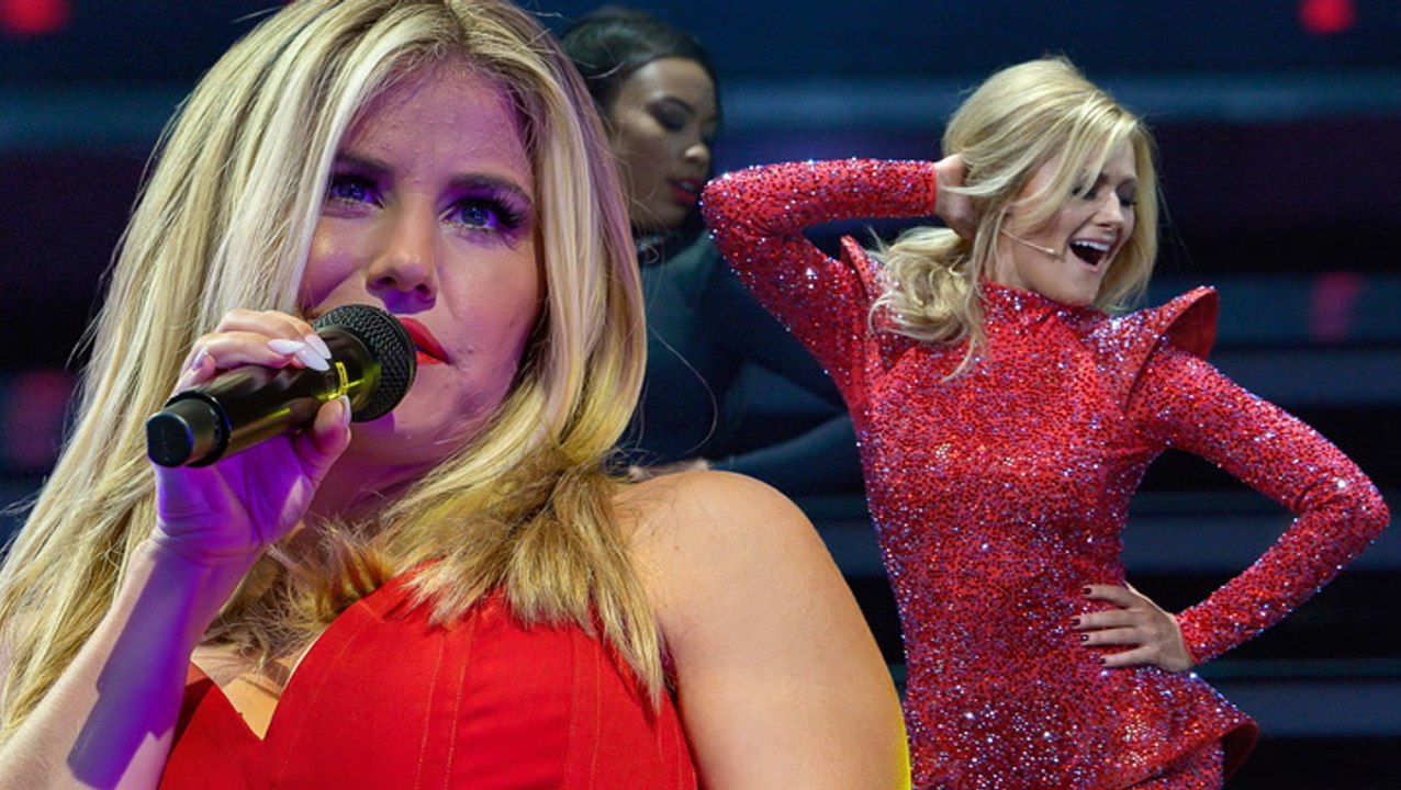 Ganz in Rot: Beatrice Egli macht Helene Fischer Konkurrenz
