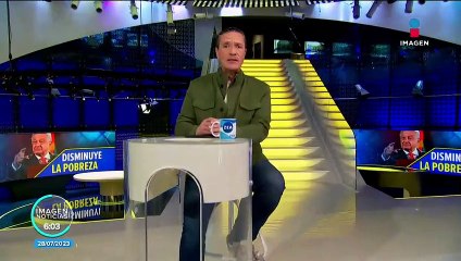 López Obrador, como "pavorreal" por la disminución de la pobreza en México