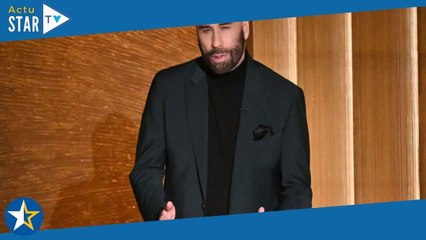 Super Nintendo World, champagne, jet privé, zoo… John Travolta dévoile une amusante vidéo de ses der