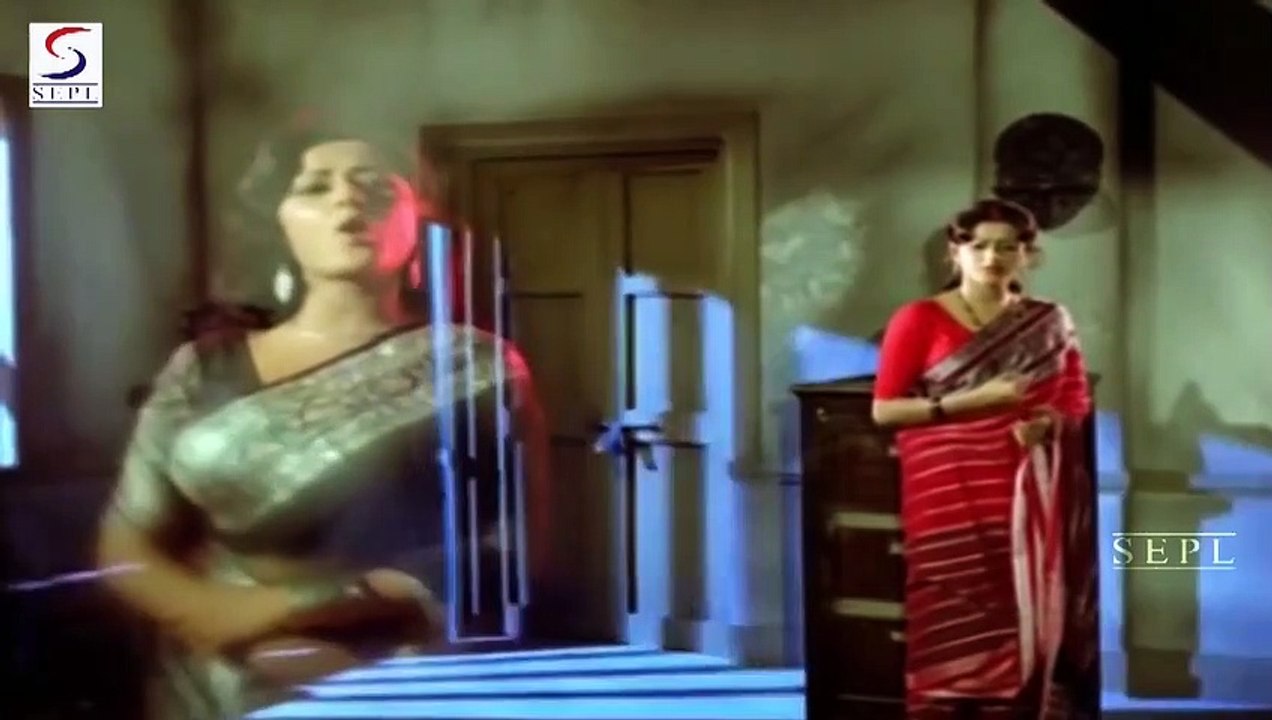 Tod De Tu Is Bandhan Ko/  Lata Mangeshkar, Asha Bhosle/1978  Dil Aur Deewaar