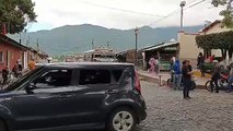 Continúa suspendido el servicio de autobuses extraurbanos de Antigua Guatemala