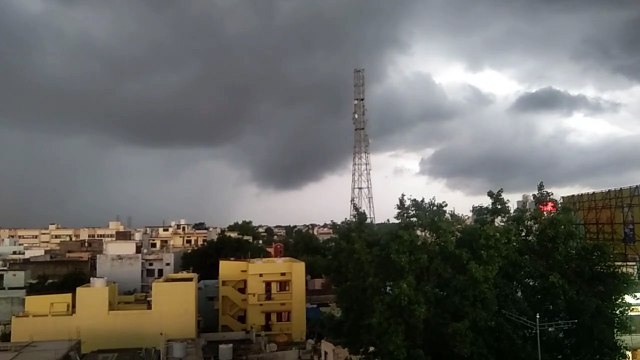 मानसून द्रोणिका अंबकापुर के उपर, हुई झमाझम बारिश, शहर हुआ तरबतर, कई क्षेत्रों में जलभराव