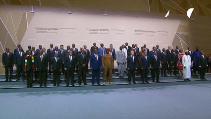 Putin 'estuda com atenção' propostas africanas sobre conflito na Ucrânia
