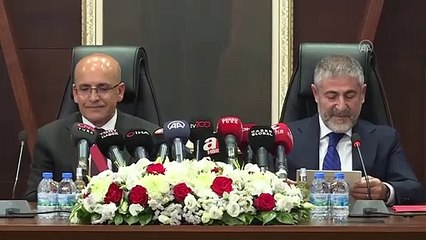 Bakan Şimşek duyurdu: Türkiye'nin risk primi 400 baz puanın altını gördü