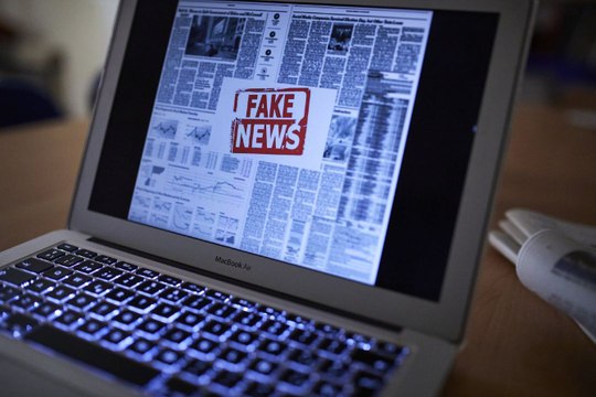 Sandra González Bailón: El 97% de las noticias falsas que circulan en Facebook las consumen usuarios conservadores