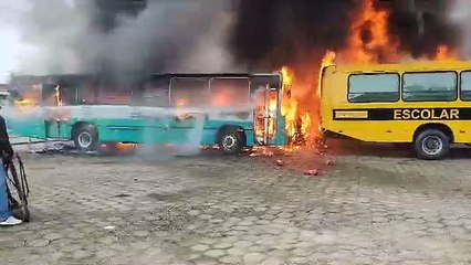 VÍDEO: Sete ônibus incendiados em São João Batista