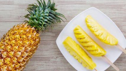 Boozy Pineapple Spears Are the Perfect Snack for Summer
