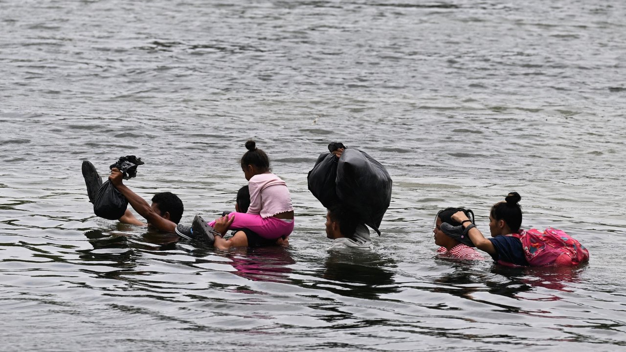 ¿Qué implica el acuerdo entre EE. UU. y México para aceptar peticiones de asilo de migrantes de 4 países?