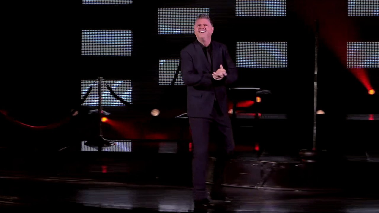 Dominic Paquet: Paquet voit le jour | movie | 2014 | Official Trailer